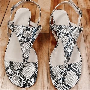 Market & Spruce Sandals